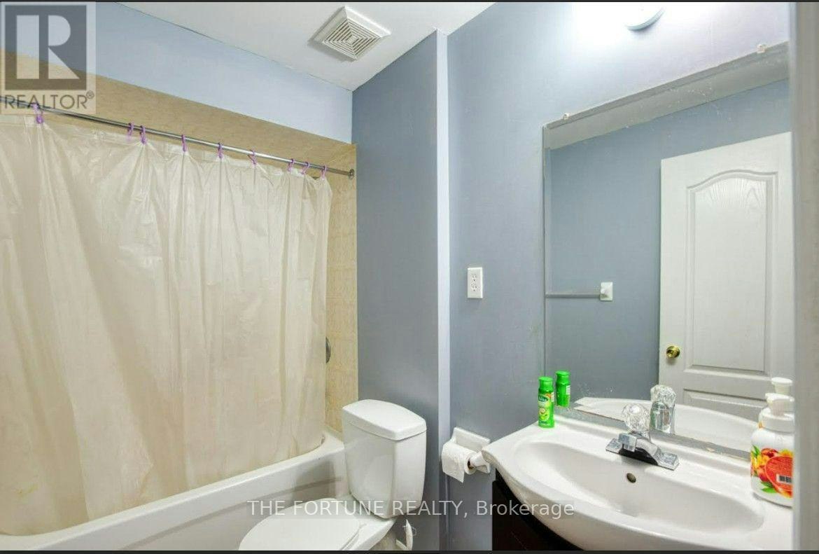 18 Saint Eugene Street, Brampton, ON, L6Y 0K9 - 12