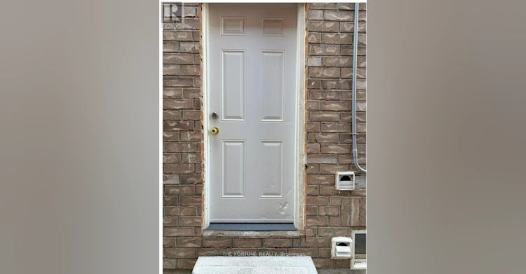 18 Saint Eugene Street, Brampton, ON, L6Y 0K9 - 4