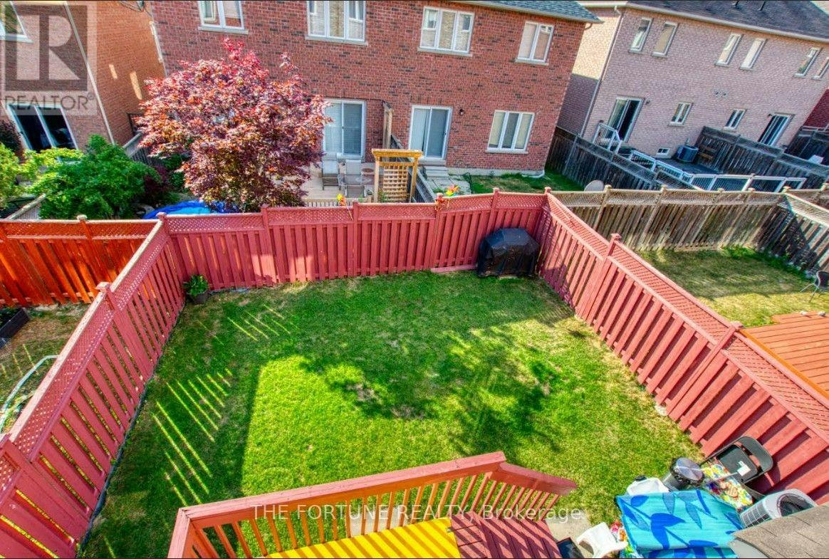 18 Saint Eugene Street, Brampton, ON, L6Y 0K9 - 19
