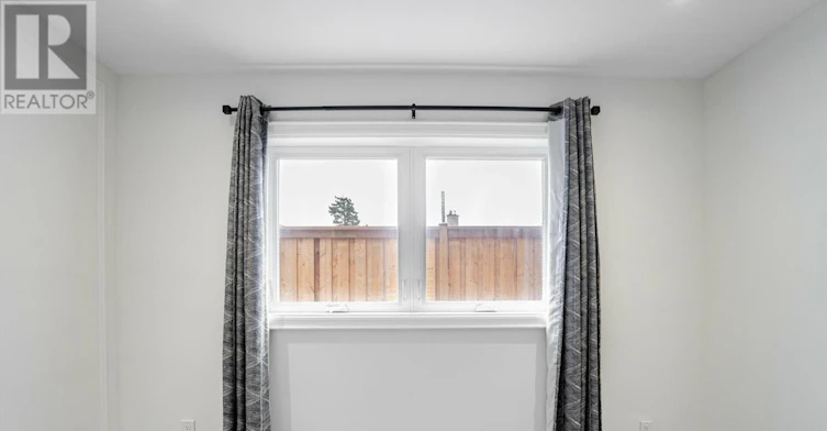 49 Gulfstream Road E, Toronto, ON, M9M 1S4 - 18