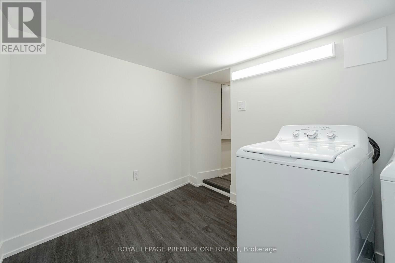 49 Gulfstream Road E, Toronto, ON, M9M 1S4 - 25