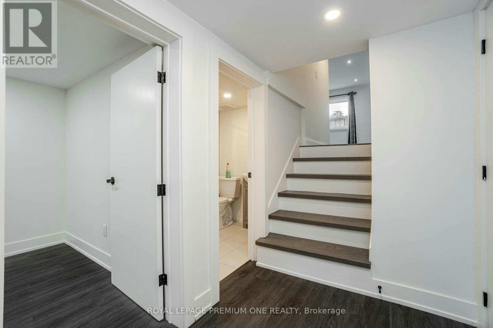 49 Gulfstream Road E, Toronto, ON, M9M 1S4 - 20