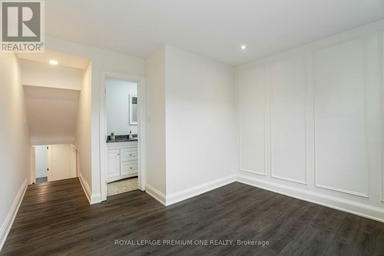 49 Gulfstream Road E, Toronto, ON, M9M 1S4 - 17