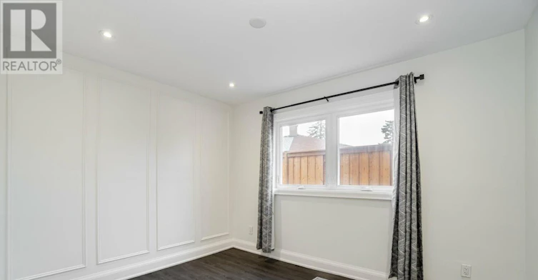 49 Gulfstream Road E, Toronto, ON, M9M 1S4 - 15