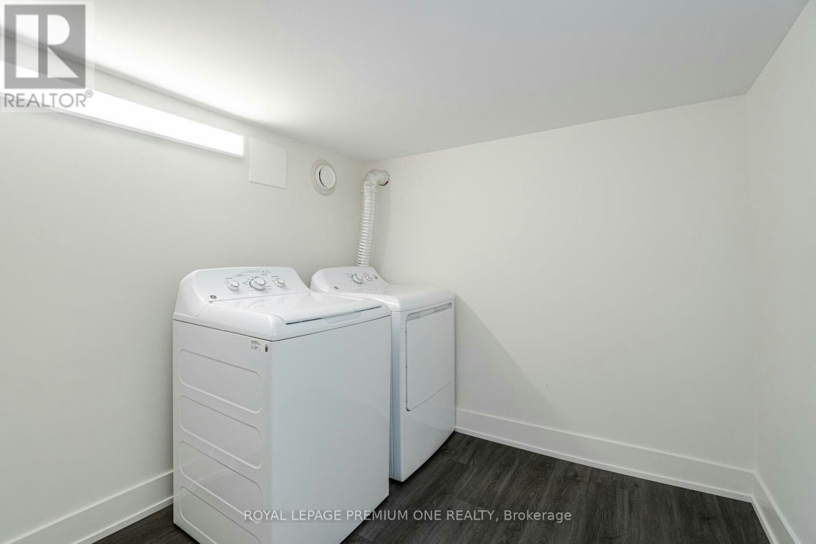 49 Gulfstream Road E, Toronto, ON, M9M 1S4 - 24
