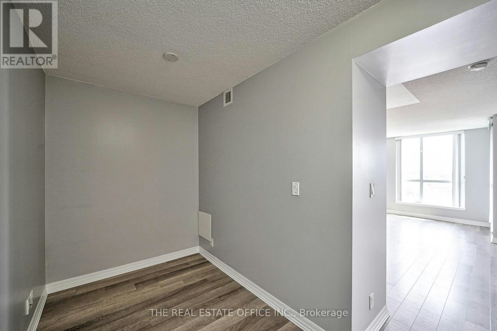 715-80 Esther Lorrie Drive, Toronto, ON, M9W 4V1 - 19