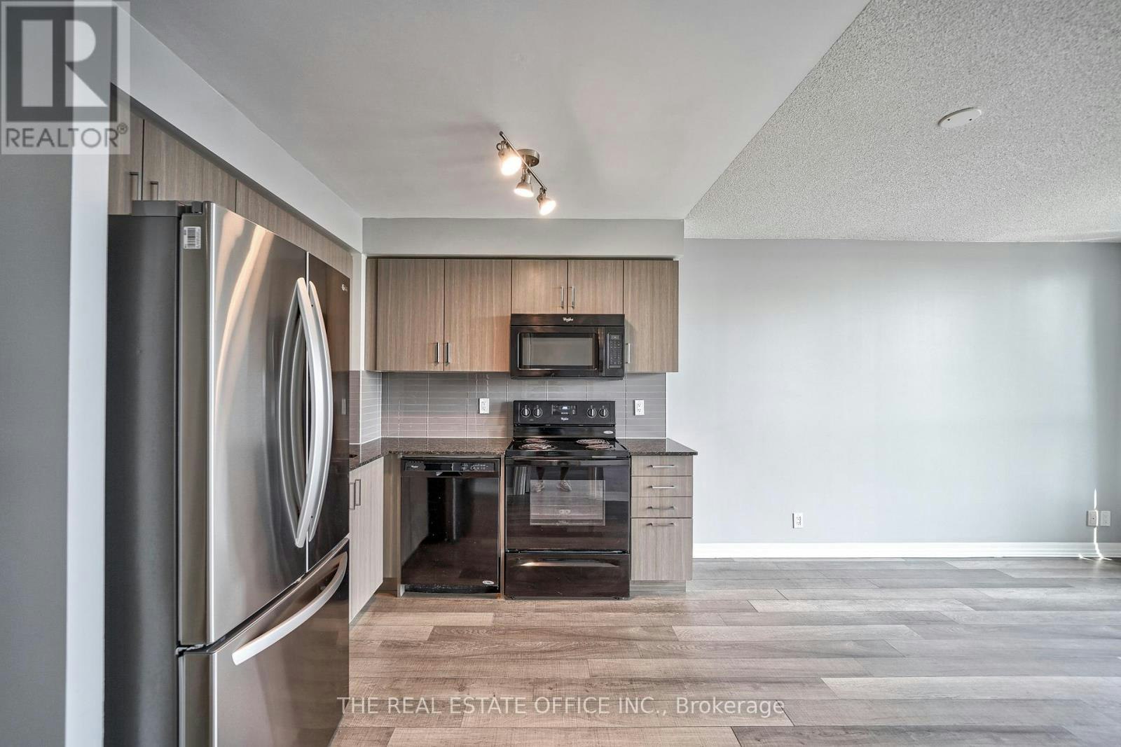 715-80 Esther Lorrie Drive, Toronto, ON, M9W 4V1 - 5