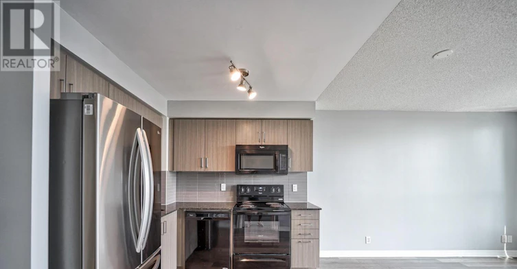 715-80 Esther Lorrie Drive, Toronto, ON, M9W 4V1 - 5