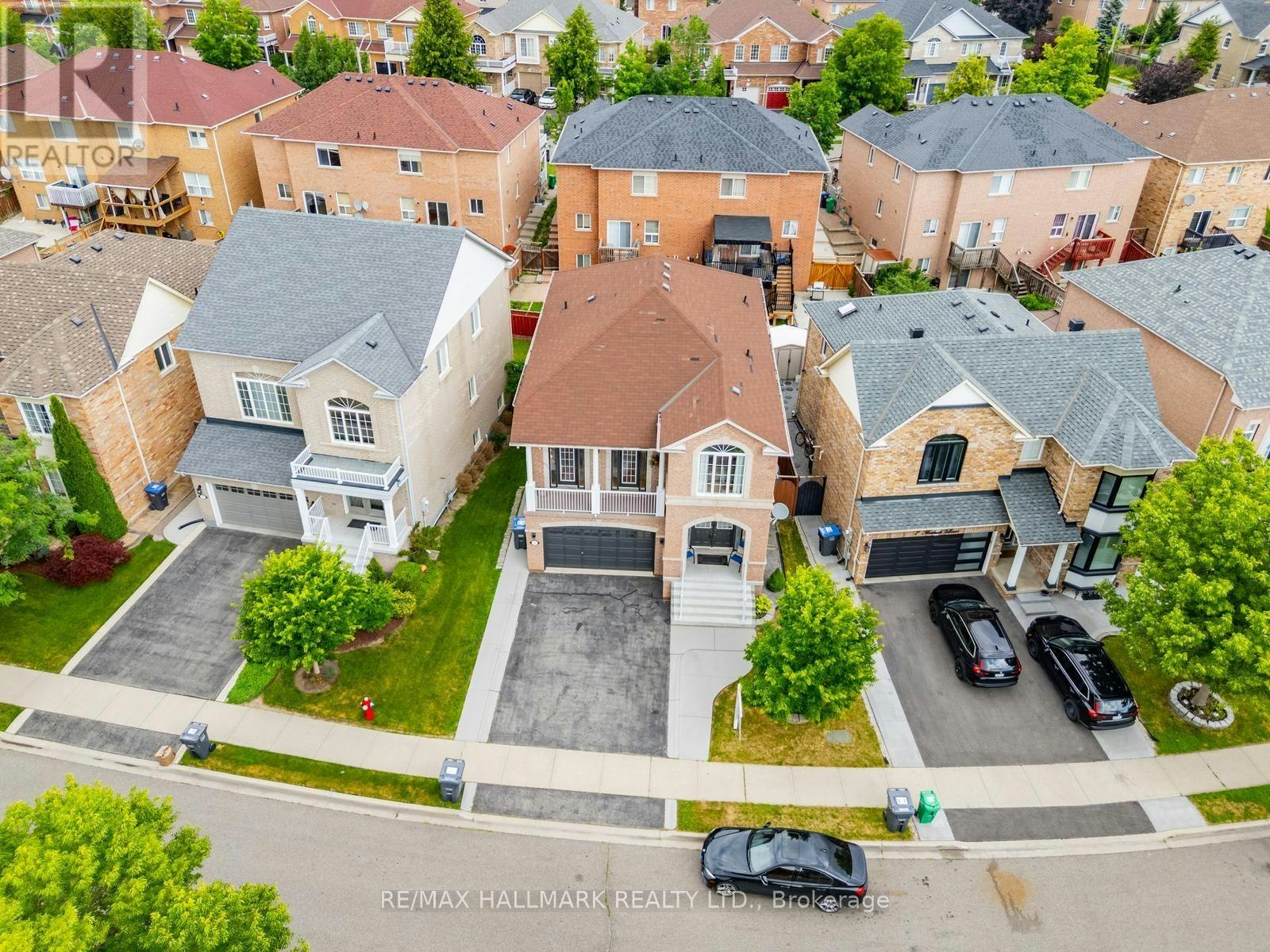 9 Flatbush Lane, Brampton, ON, L7A 2R6