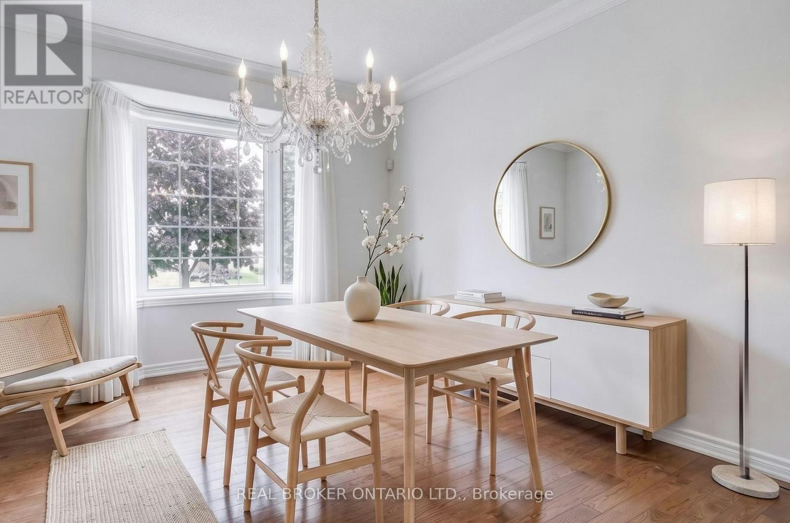 5 Liddycoat Lane, Hamilton, ON, L9G 0A7