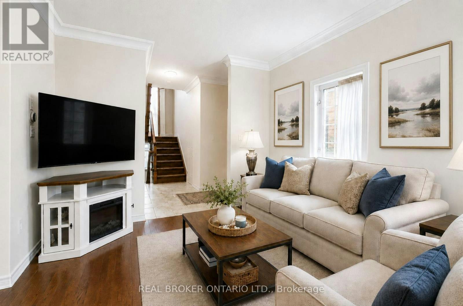 5 Liddycoat Lane, Hamilton, ON, L9G 0A7