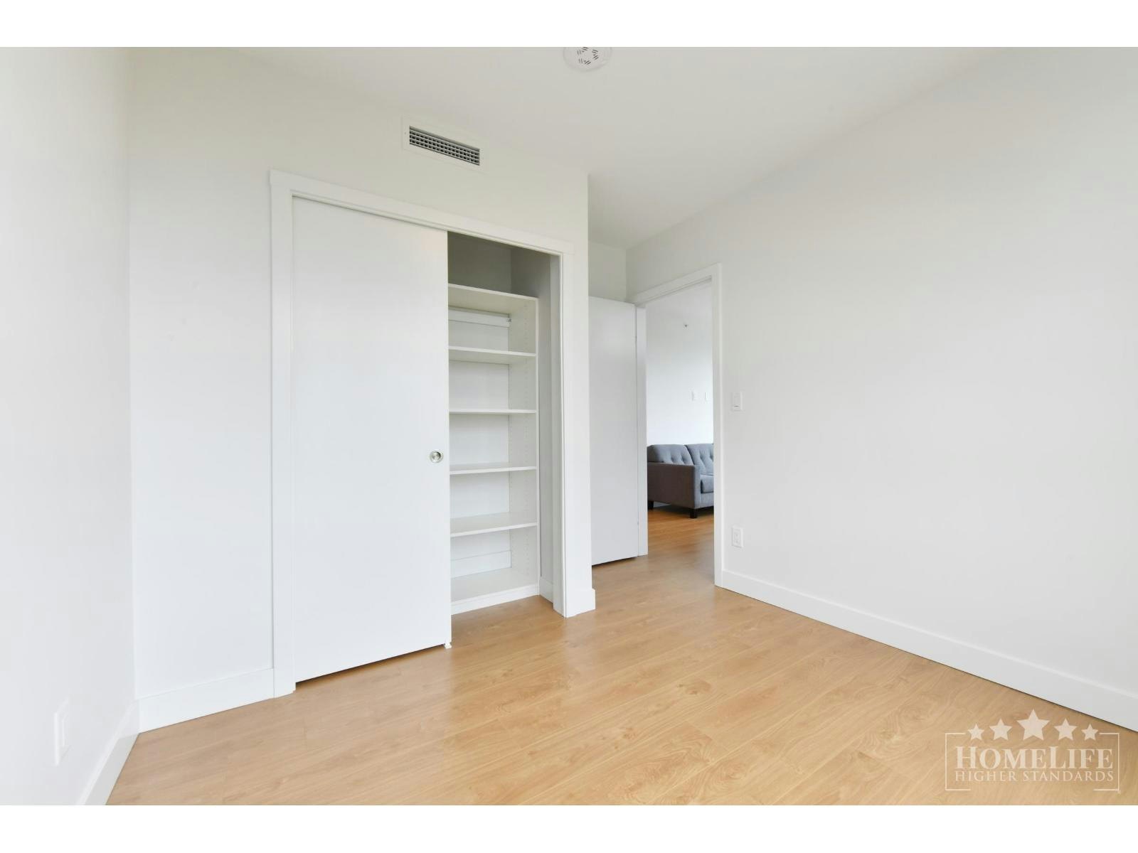 809-13387 Old Yale Road, Surrey, BC, V3T 0V6 - 12