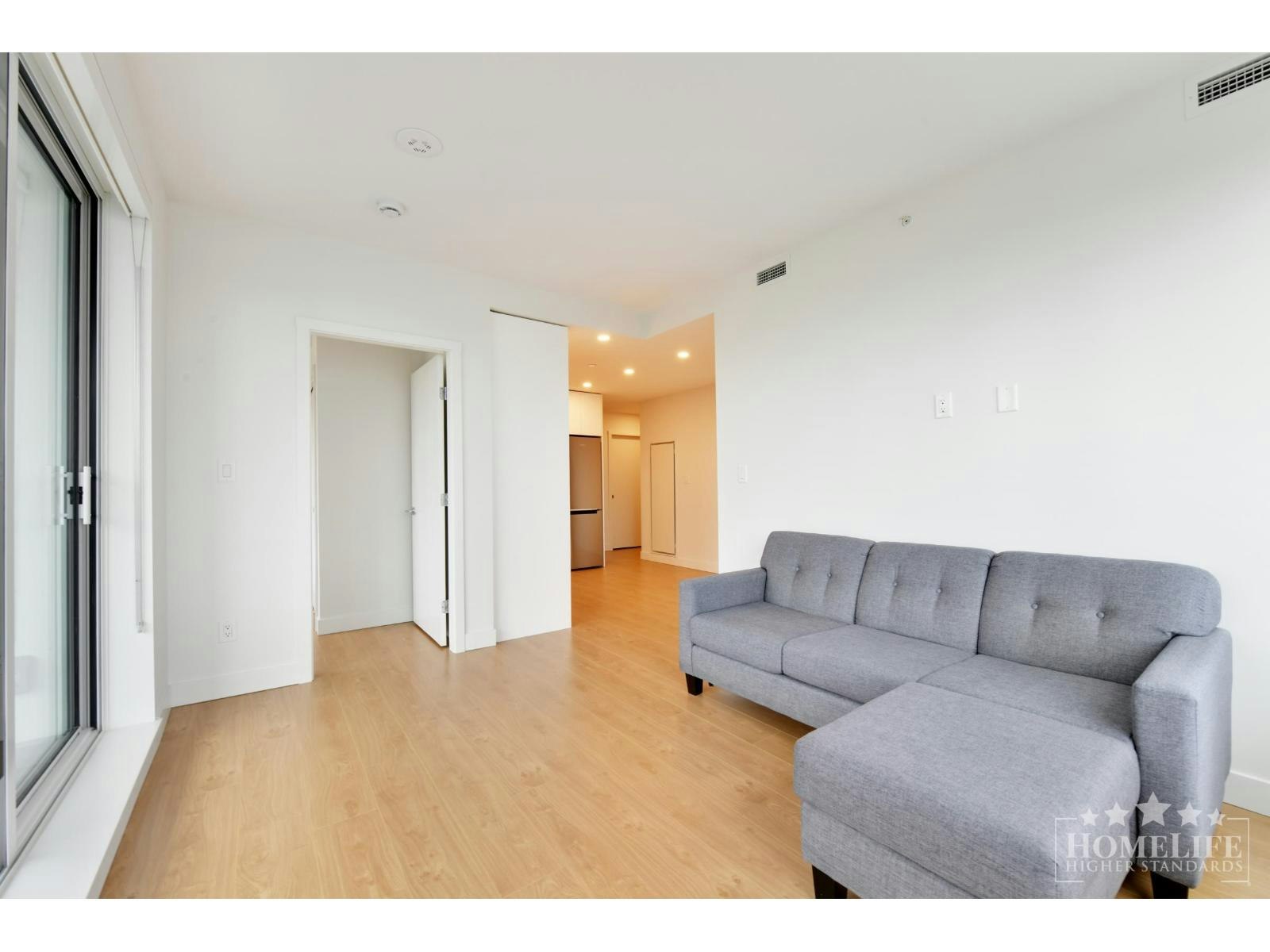 809-13387 Old Yale Road, Surrey, BC, V3T 0V6 - 10
