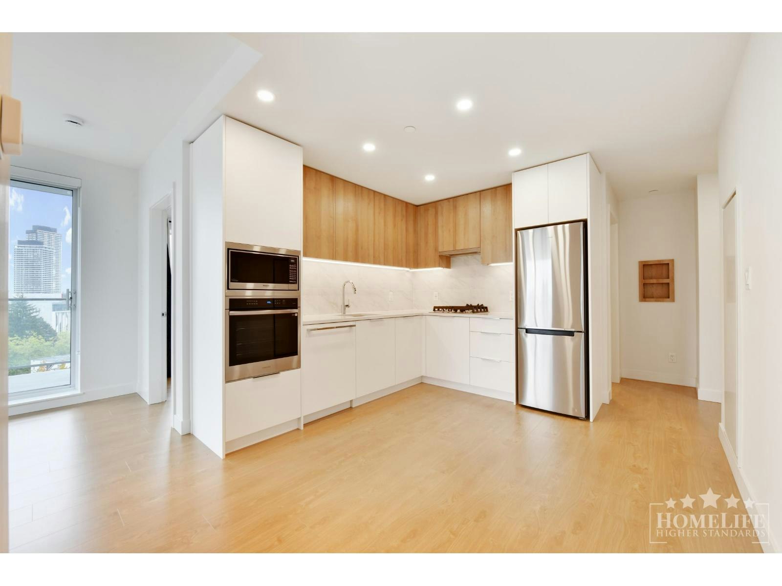 809-13387 Old Yale Road, Surrey, BC, V3T 0V6 - 4