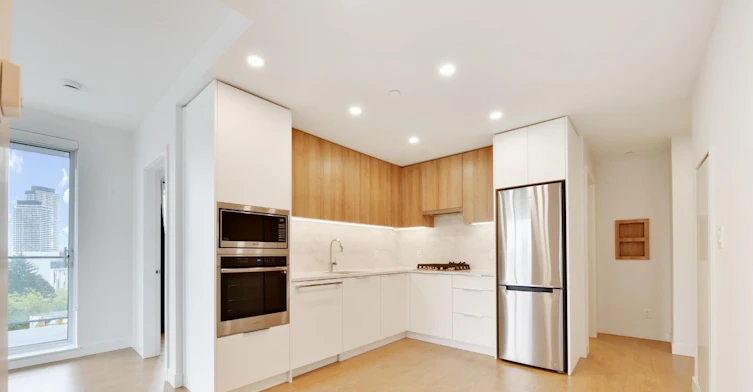 809-13387 Old Yale Road, Surrey, BC, V3T 0V6 - 4