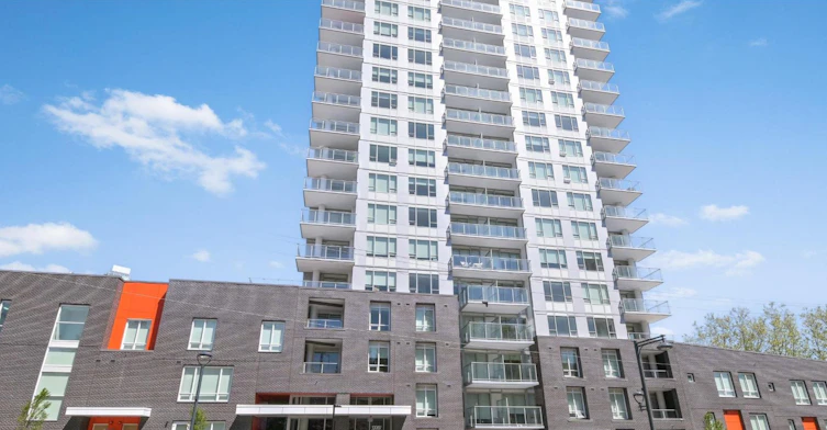 809-13387 Old Yale Road, Surrey, BC, V3T 0V6 - 2