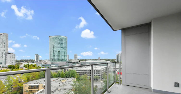 809-13387 Old Yale Road, Surrey, BC, V3T 0V6 - 9