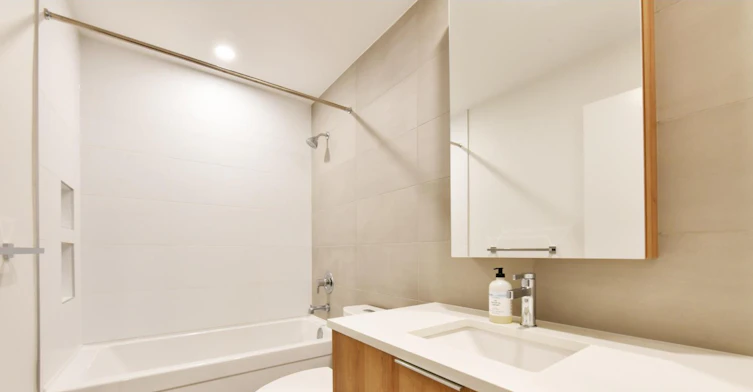 809-13387 Old Yale Road, Surrey, BC, V3T 0V6 - 7