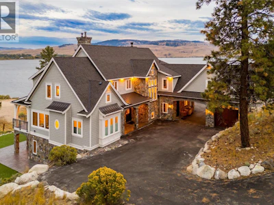 6688 Monck Park Road - 2