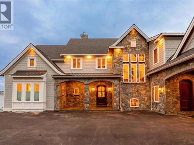 6688 Monck Park Road - 5