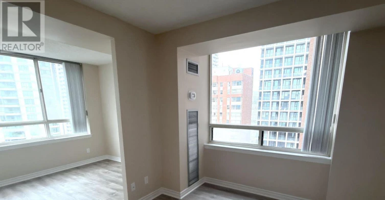 1523-633 Bay Street, Toronto, ON, M5G 2G4 - 4