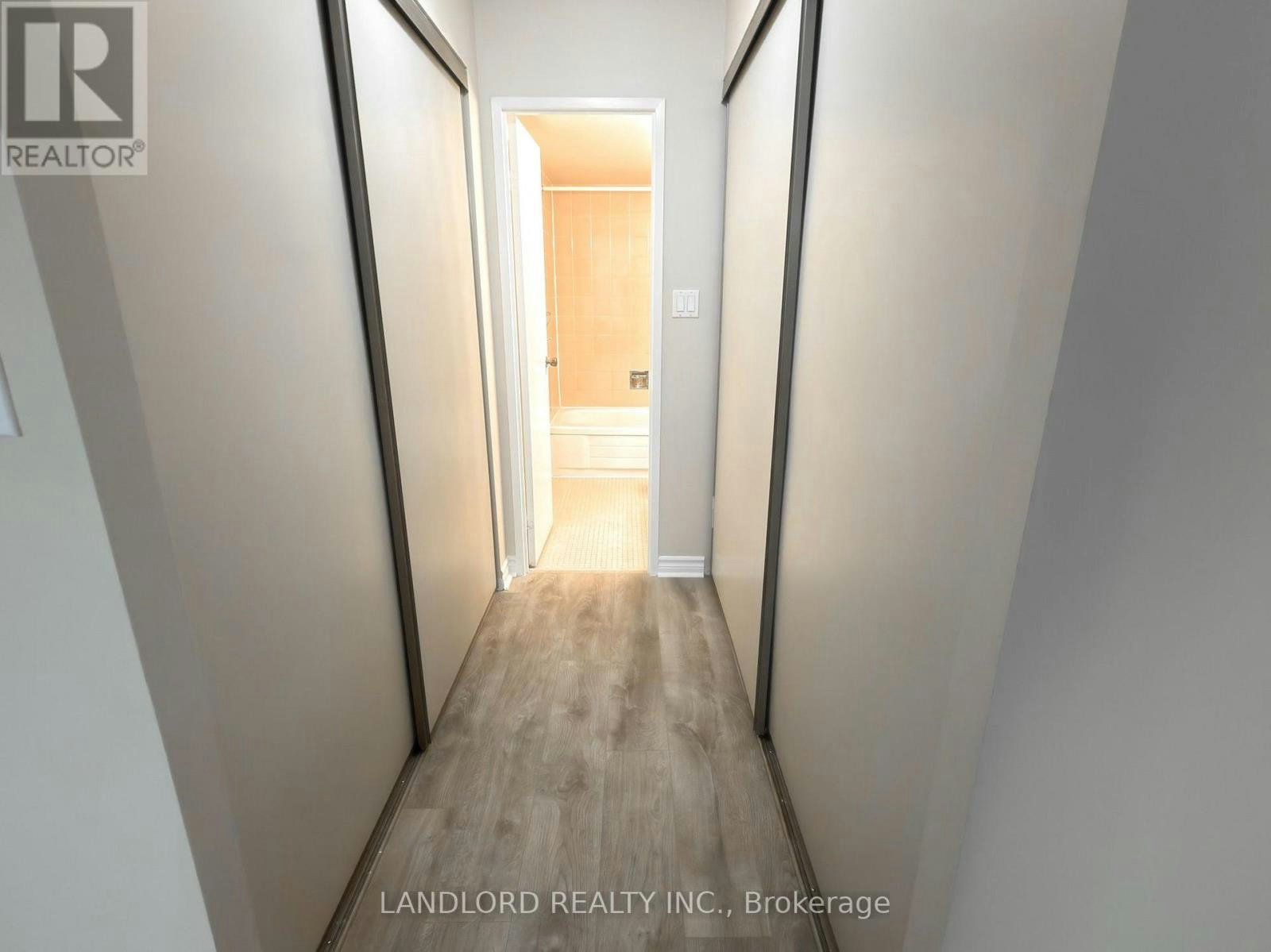 1523-633 Bay Street, Toronto, ON, M5G 2G4 - 11