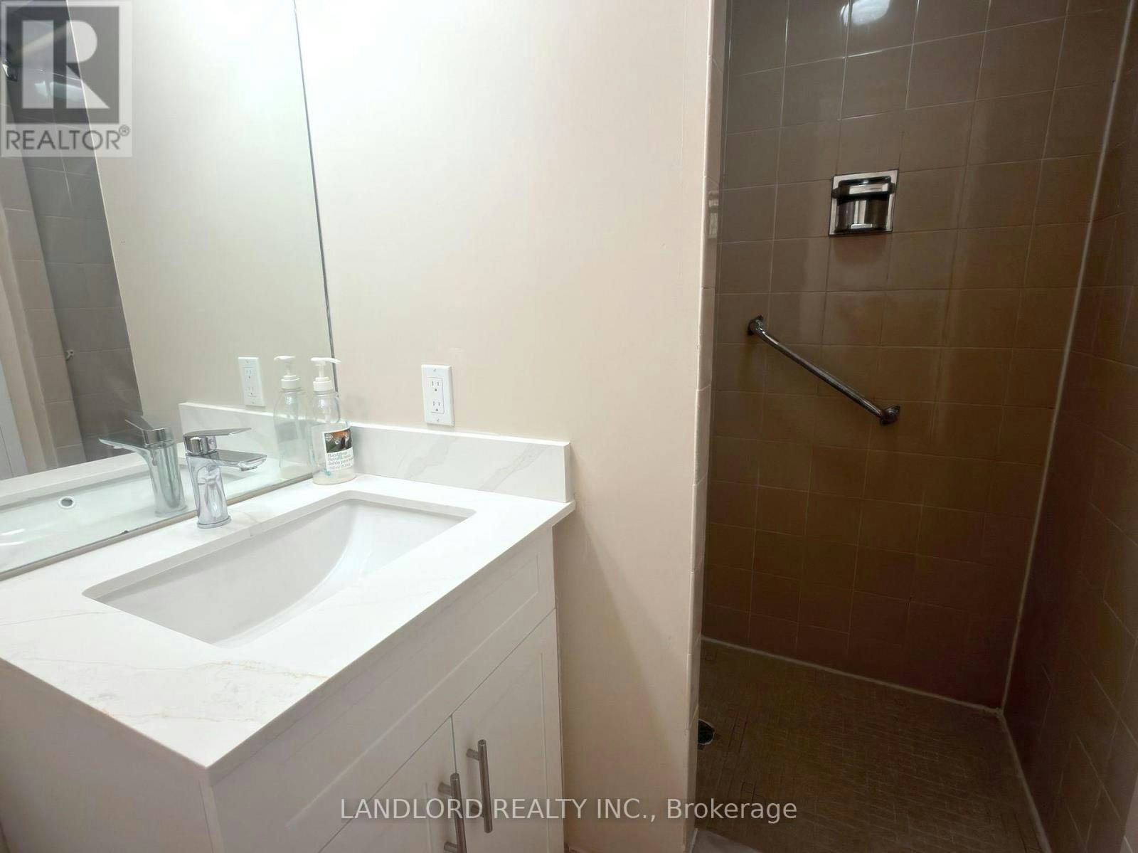1523-633 Bay Street, Toronto, ON, M5G 2G4 - 14