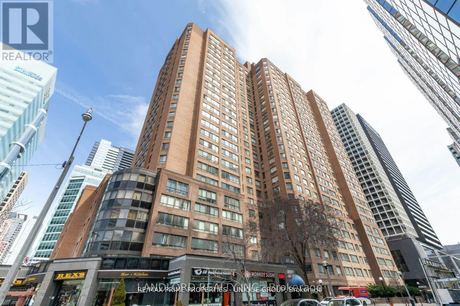 1523-633 Bay Street, Toronto, ON, M5G 2G4