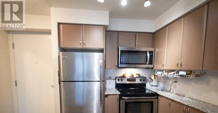 304-525 Wilson Avenue, Toronto, ON, M3H 0A7 - 3