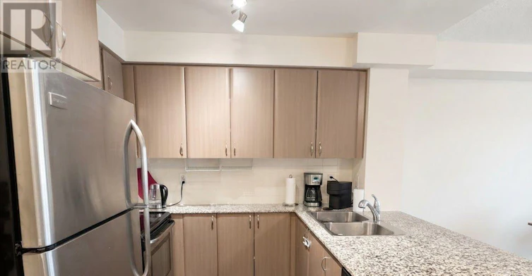 304-525 Wilson Avenue, Toronto, ON, M3H 0A7 - 2