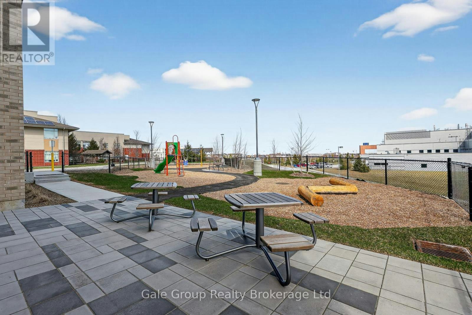 301-785 Southwood Way, Woodstock, ON, N4V 1G5 - 19