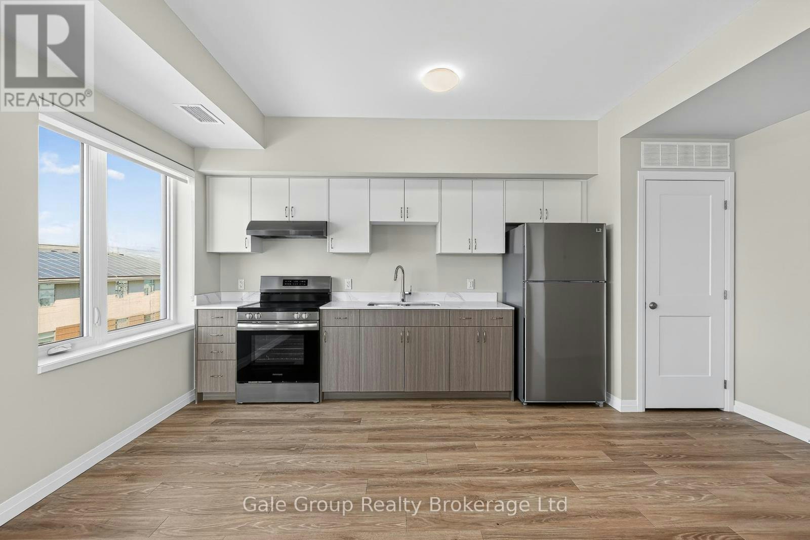301-785 Southwood Way, Woodstock, ON, N4V 1G5 - 10
