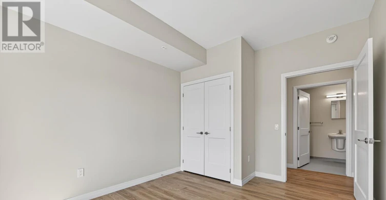 301-785 Southwood Way, Woodstock, ON, N4V 1G5 - 7