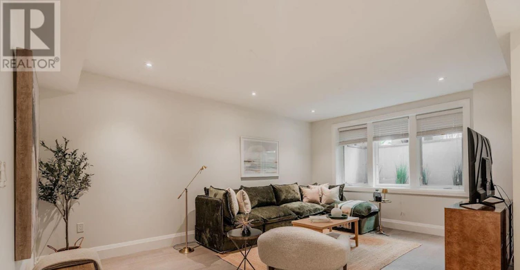 LOWER-35 Duart Park Road, Toronto, ON, M4E 1J3 - 2