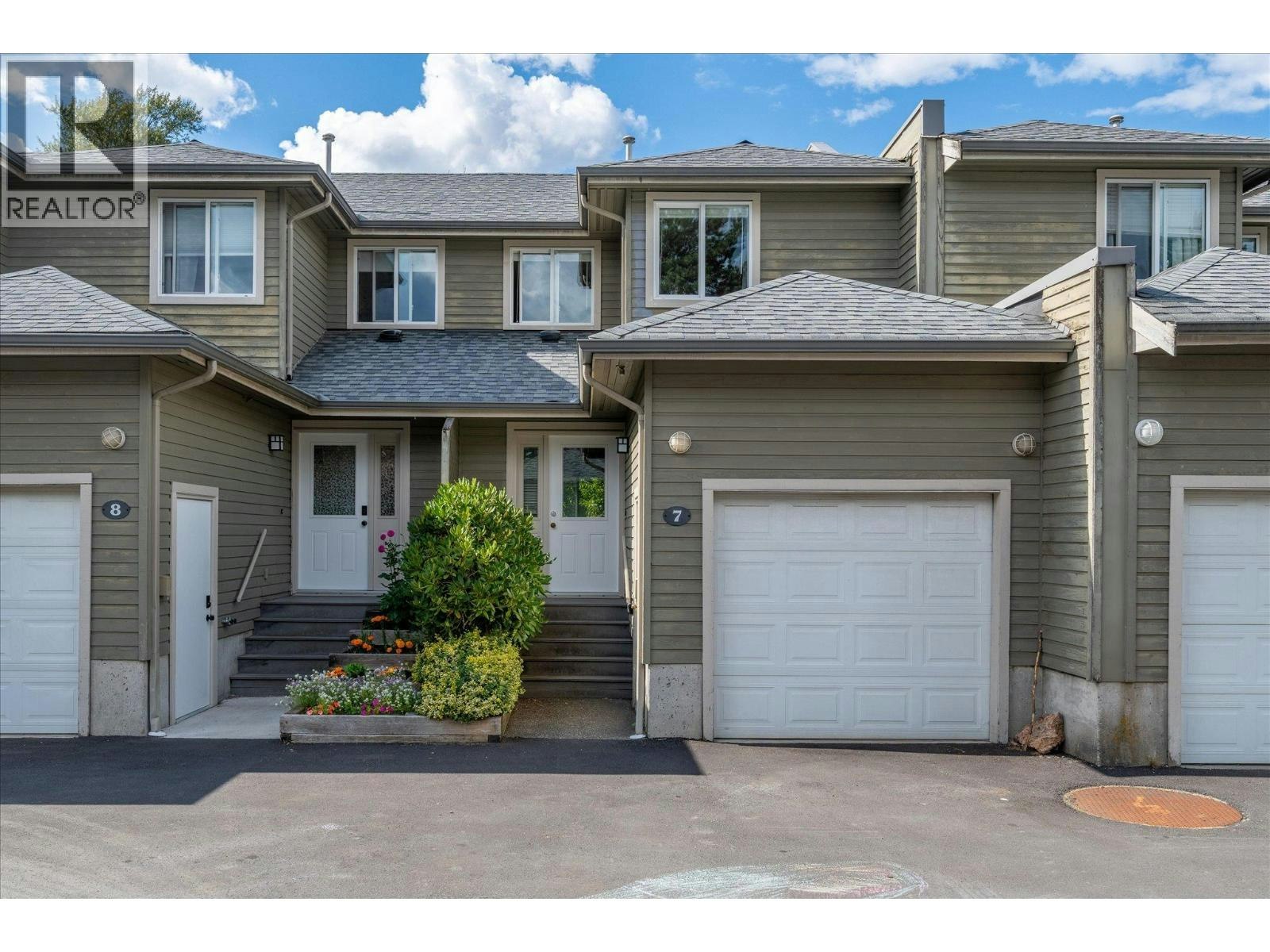 7-40200 Government Road, Squamish, BC, V8B 0G6