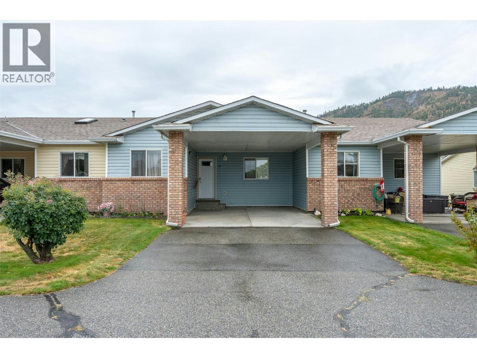 5-980 Cedar Street, Okanagan Falls, BC, V0H 1R4