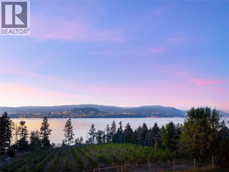 4840 Lakeshore Road, Kelowna, BC, V1W 4H6 - 30