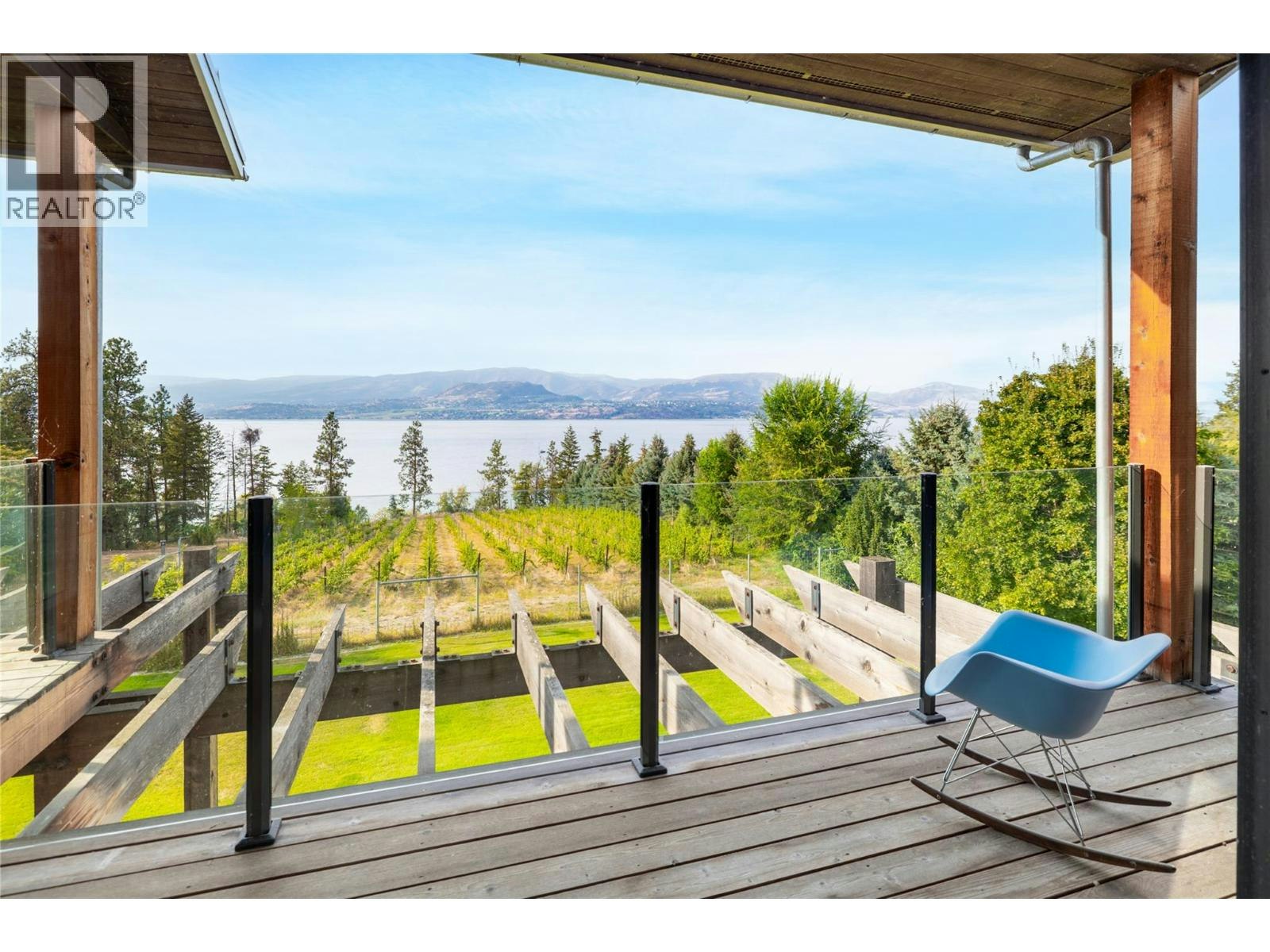 4840 Lakeshore Road, Kelowna, BC, V1W 4H6 - 37