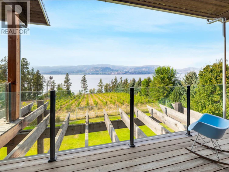 4840 Lakeshore Road, Kelowna, BC, V1W 4H6 - 37