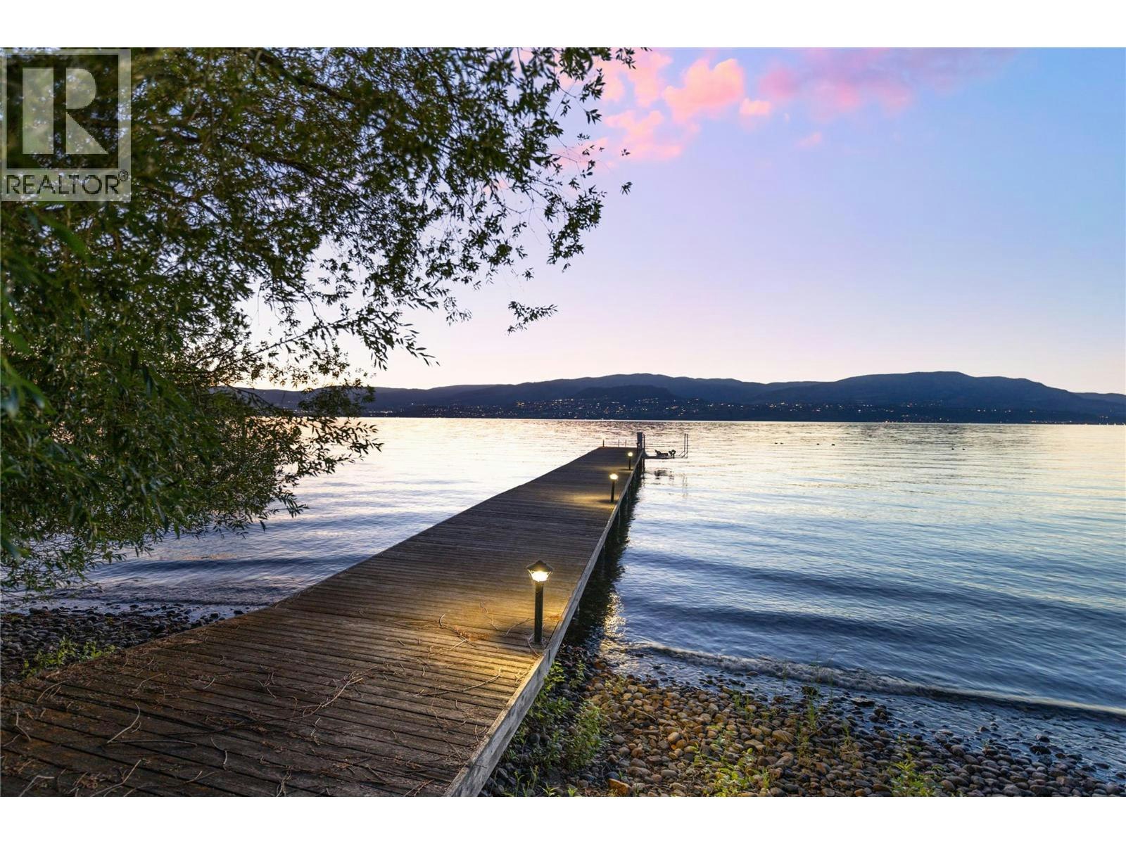 4840 Lakeshore Road, Kelowna, BC, V1W 4H6 - 71