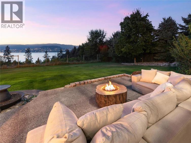 4840 Lakeshore Road, Kelowna, BC, V1W 4H6 - 49