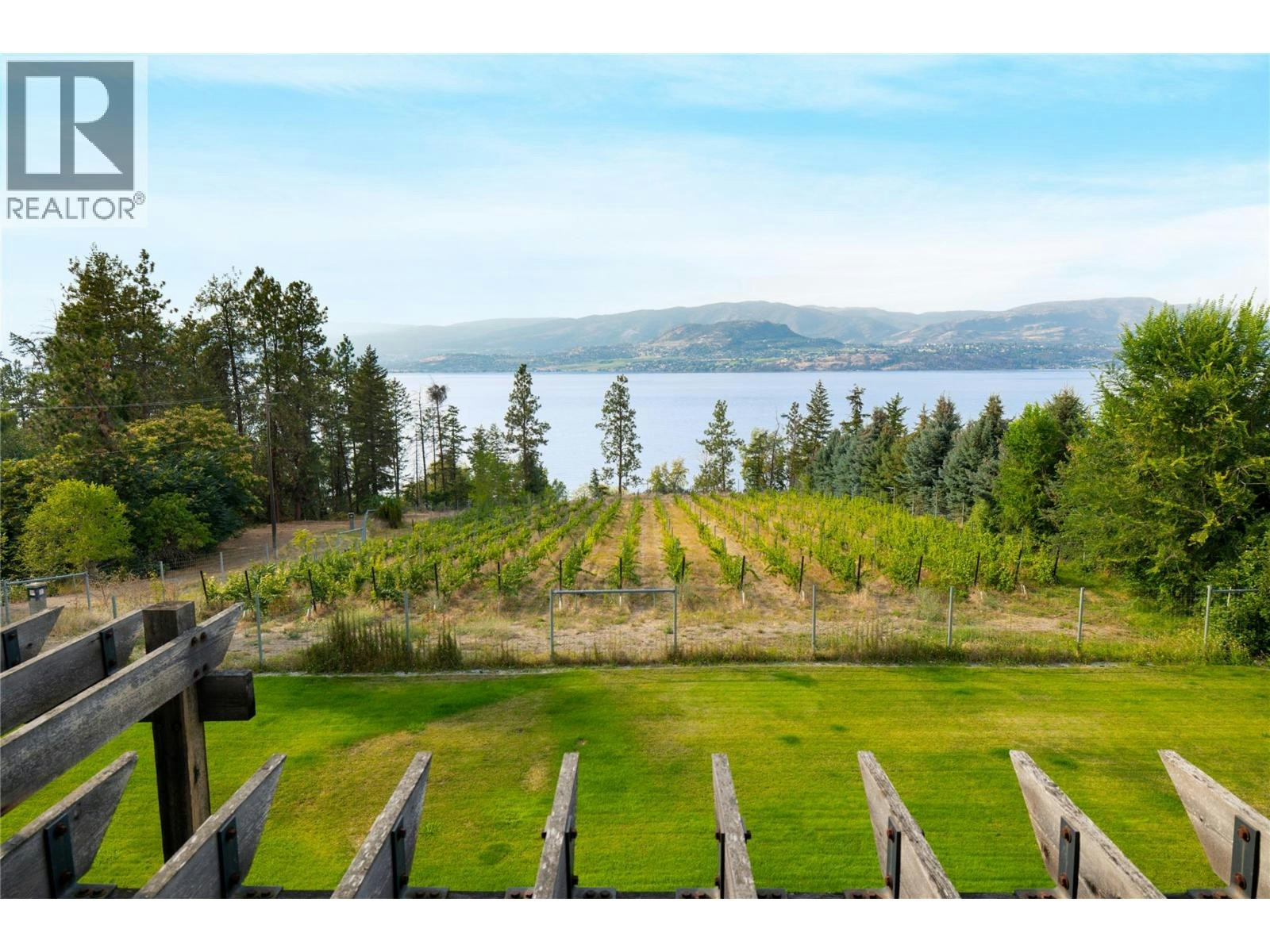 4840 Lakeshore Road, Kelowna, BC, V1W 4H6 - 38