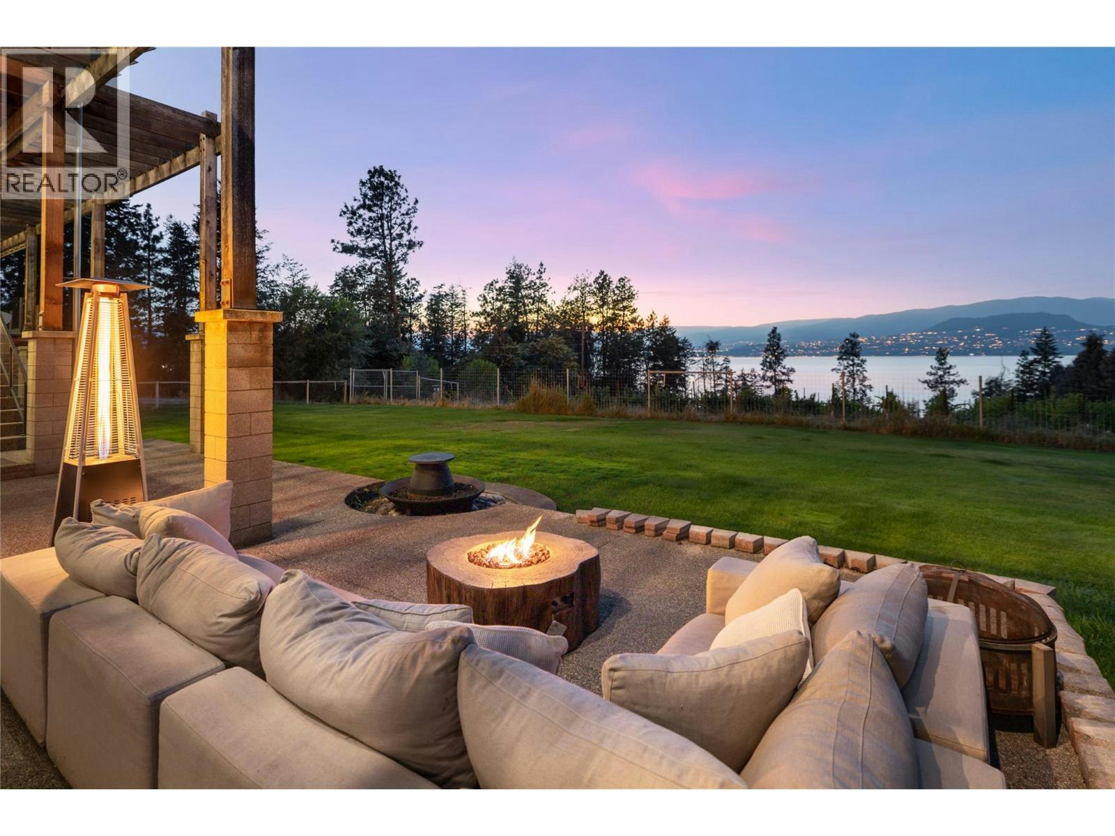 4840 Lakeshore Road, Kelowna, BC, V1W 4H6 - 48