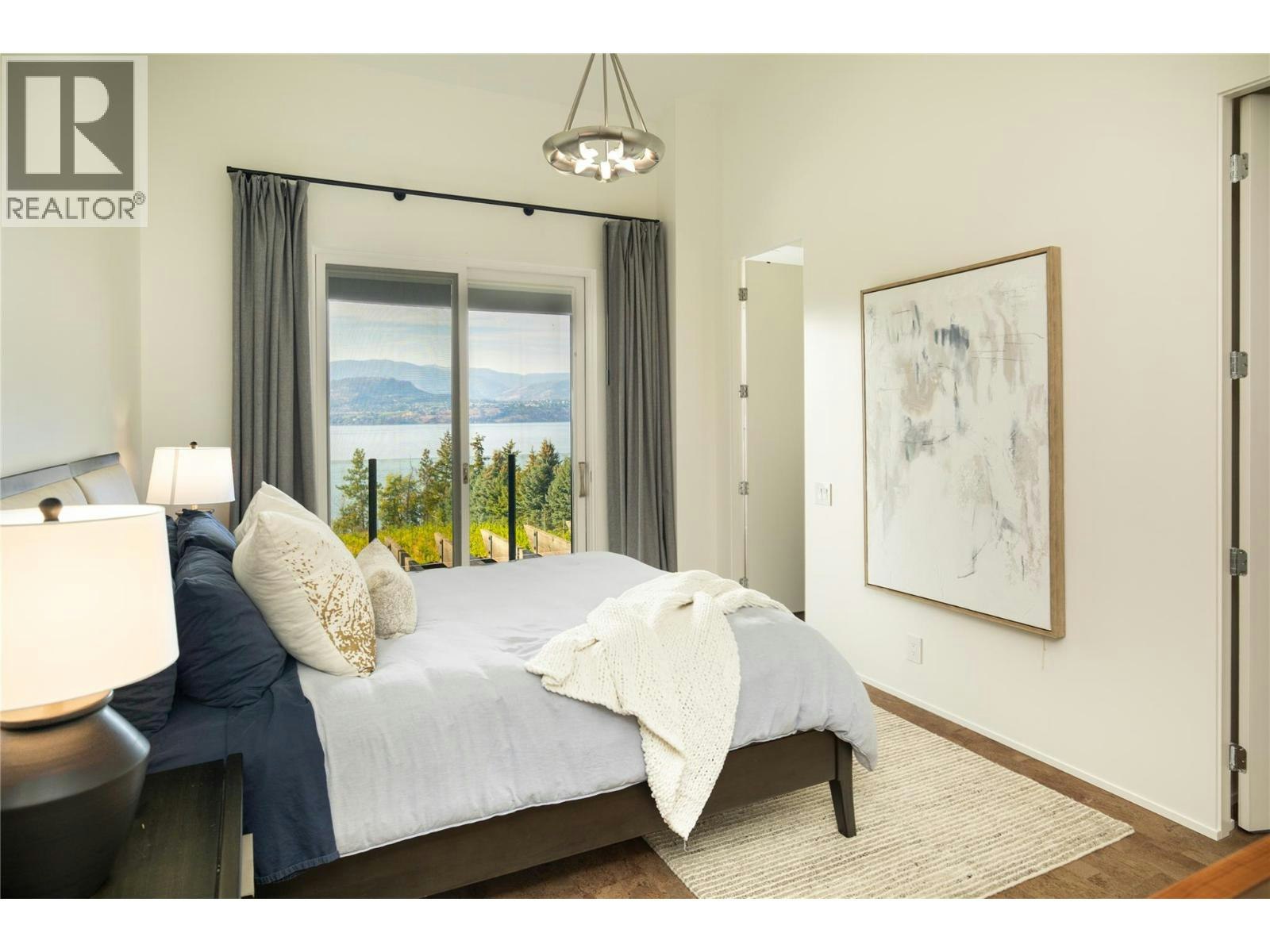 4840 Lakeshore Road, Kelowna, BC, V1W 4H6 - 35