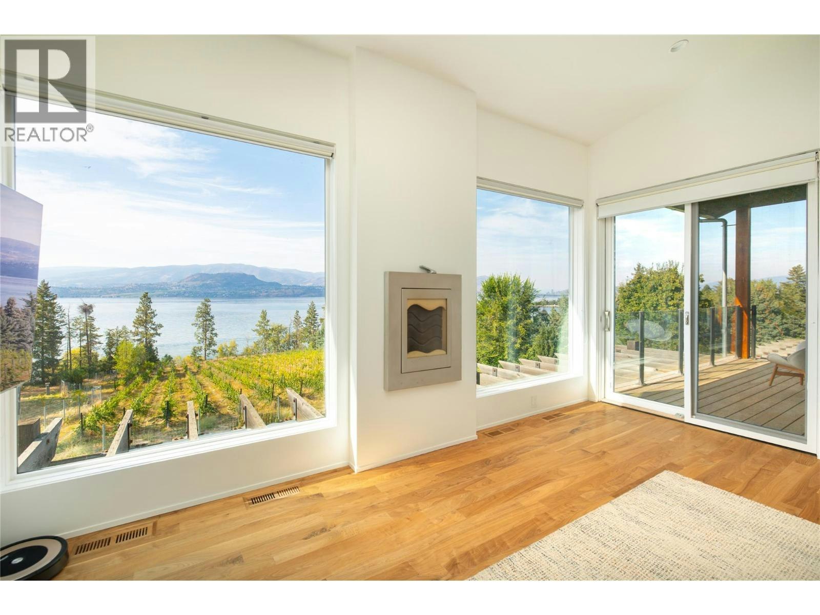 4840 Lakeshore Road, Kelowna, BC, V1W 4H6 - 25