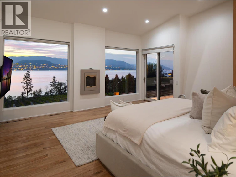 4840 Lakeshore Road, Kelowna, BC, V1W 4H6 - 24