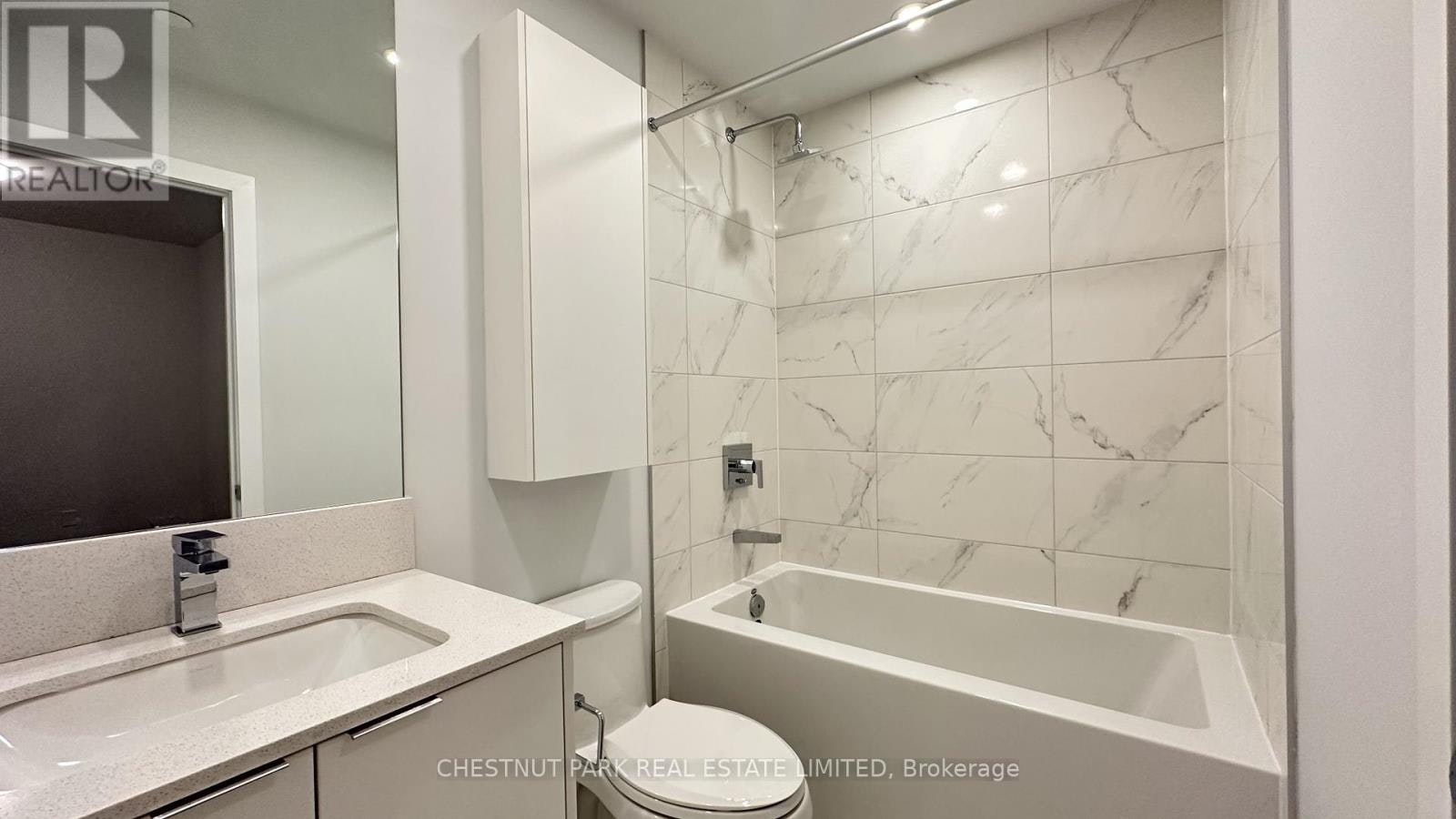 1305-430 Square One Drive, Mississauga, ON, L5B 0L6 - 9