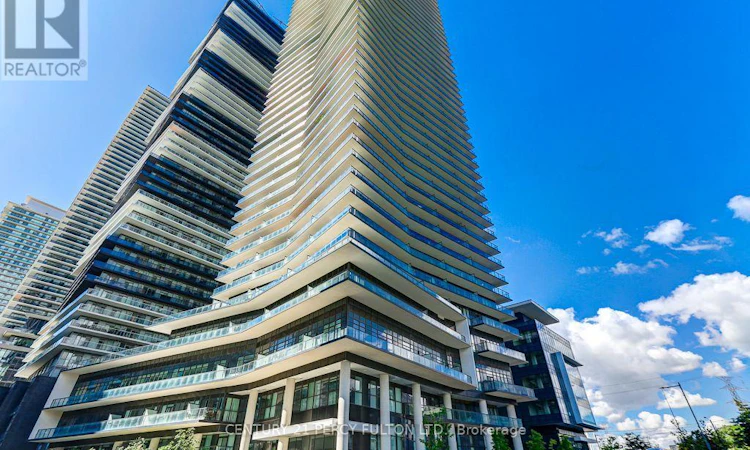 1110-38 Annie Craig Drive
