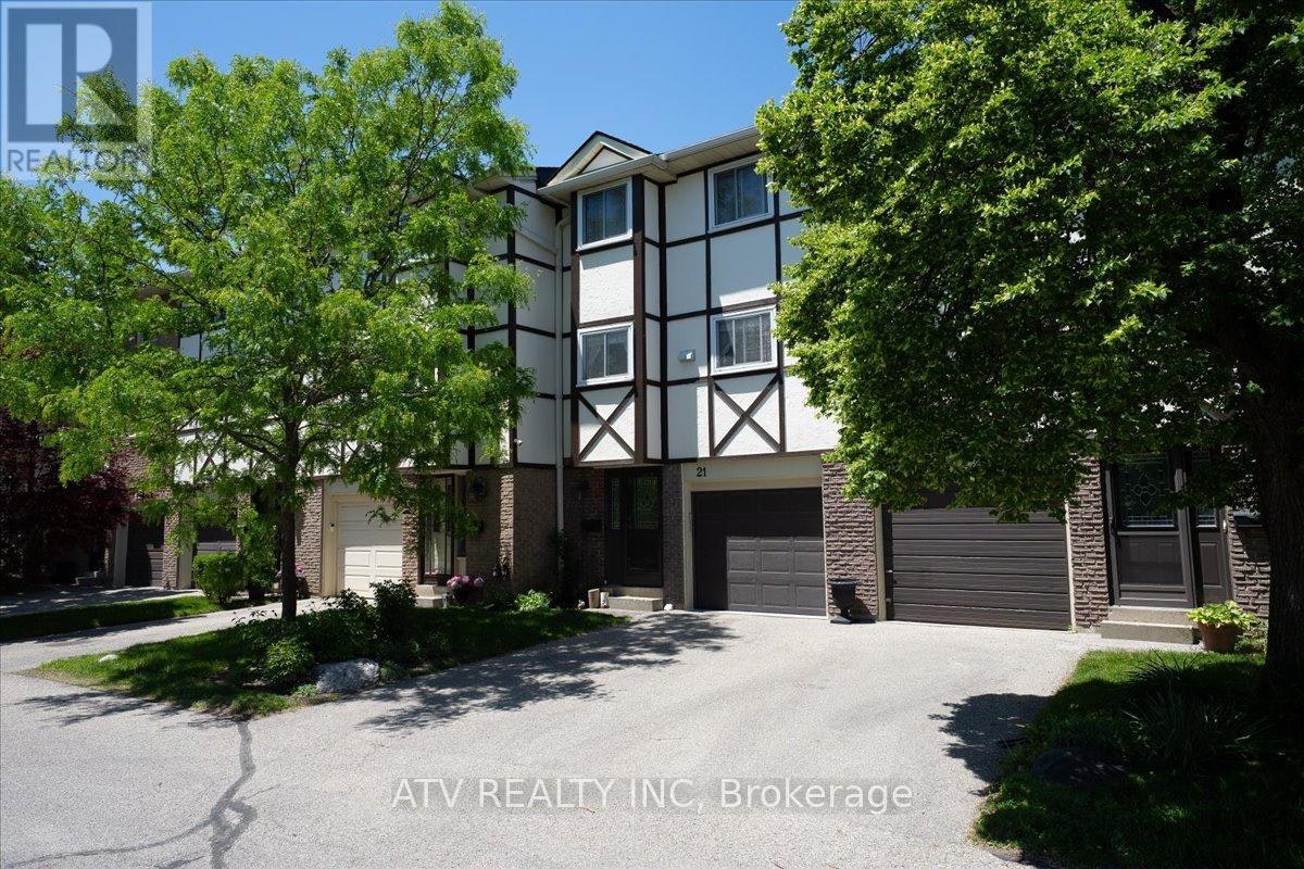 21-1485 Gulleden Drive, Mississauga, ON, L4X 2T2