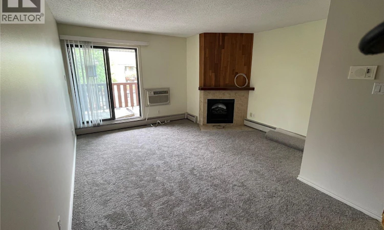 306C-1121 Mckercher Drive